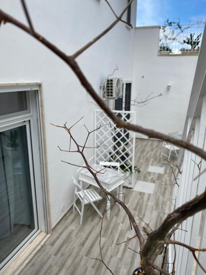 레체 La Casa Di Nina B&B 외부 사진