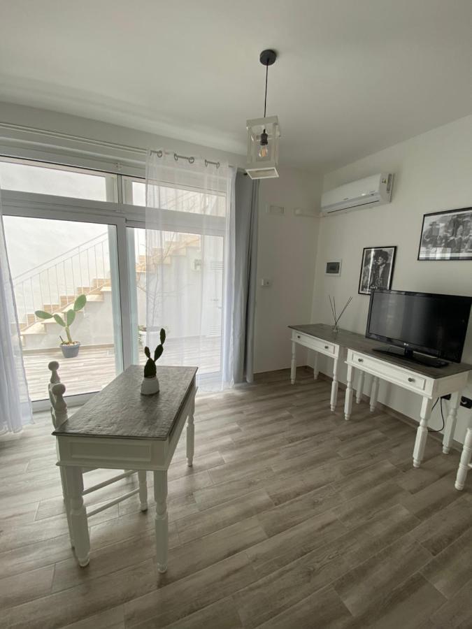 레체 La Casa Di Nina B&B 외부 사진