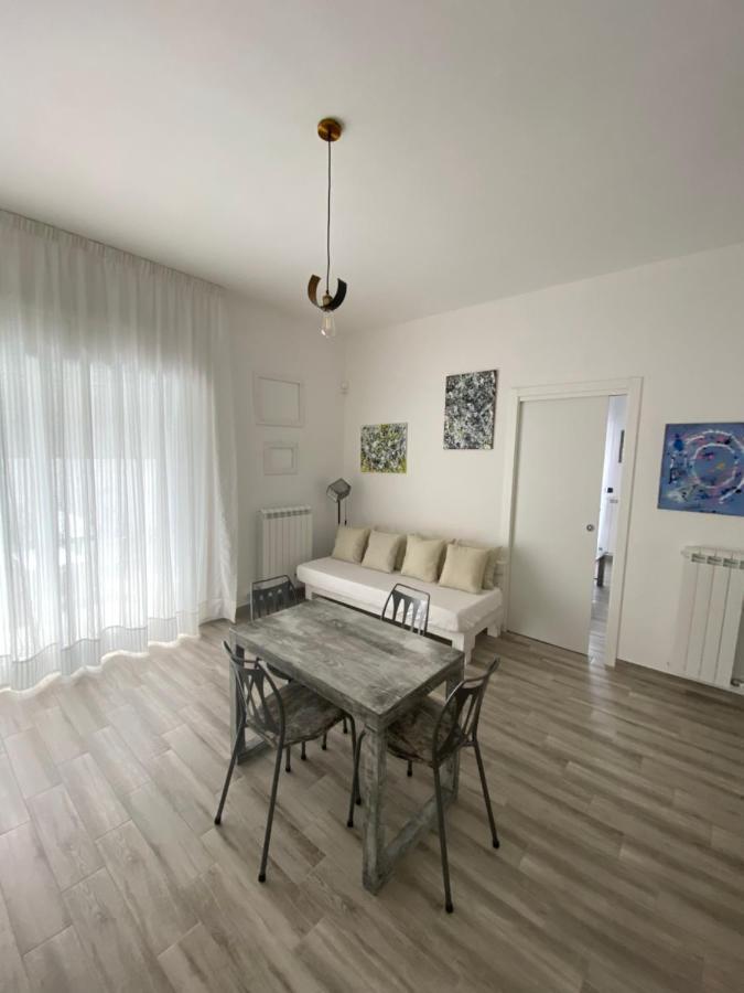 레체 La Casa Di Nina B&B 외부 사진